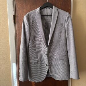 MEN’S GREY SUIT JACKET